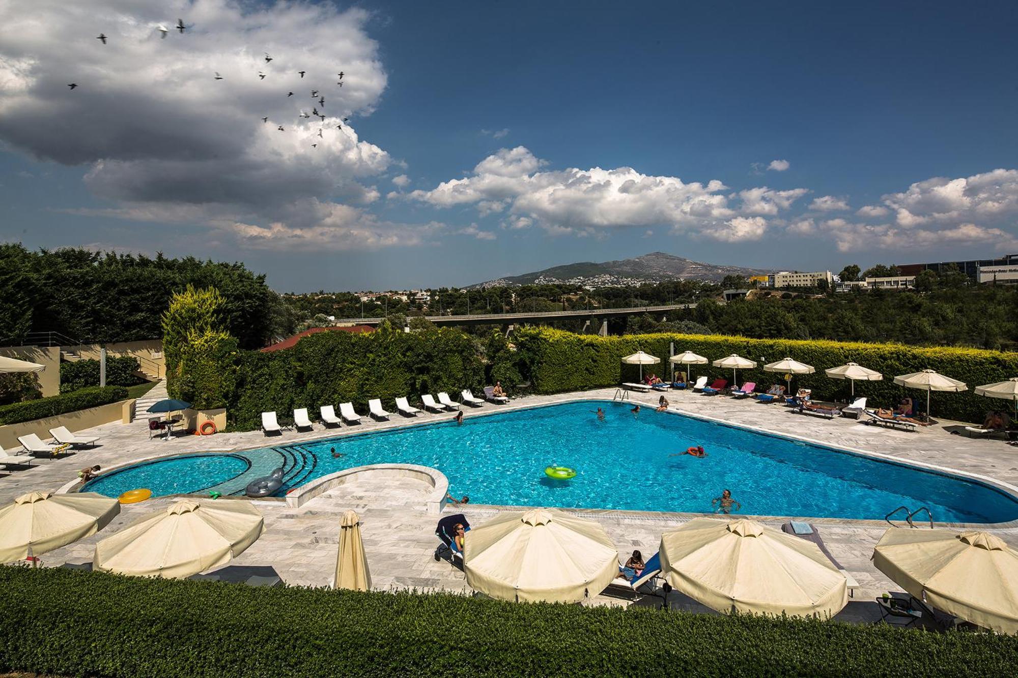 Dekelia Hotel Афины Экстерьер фото